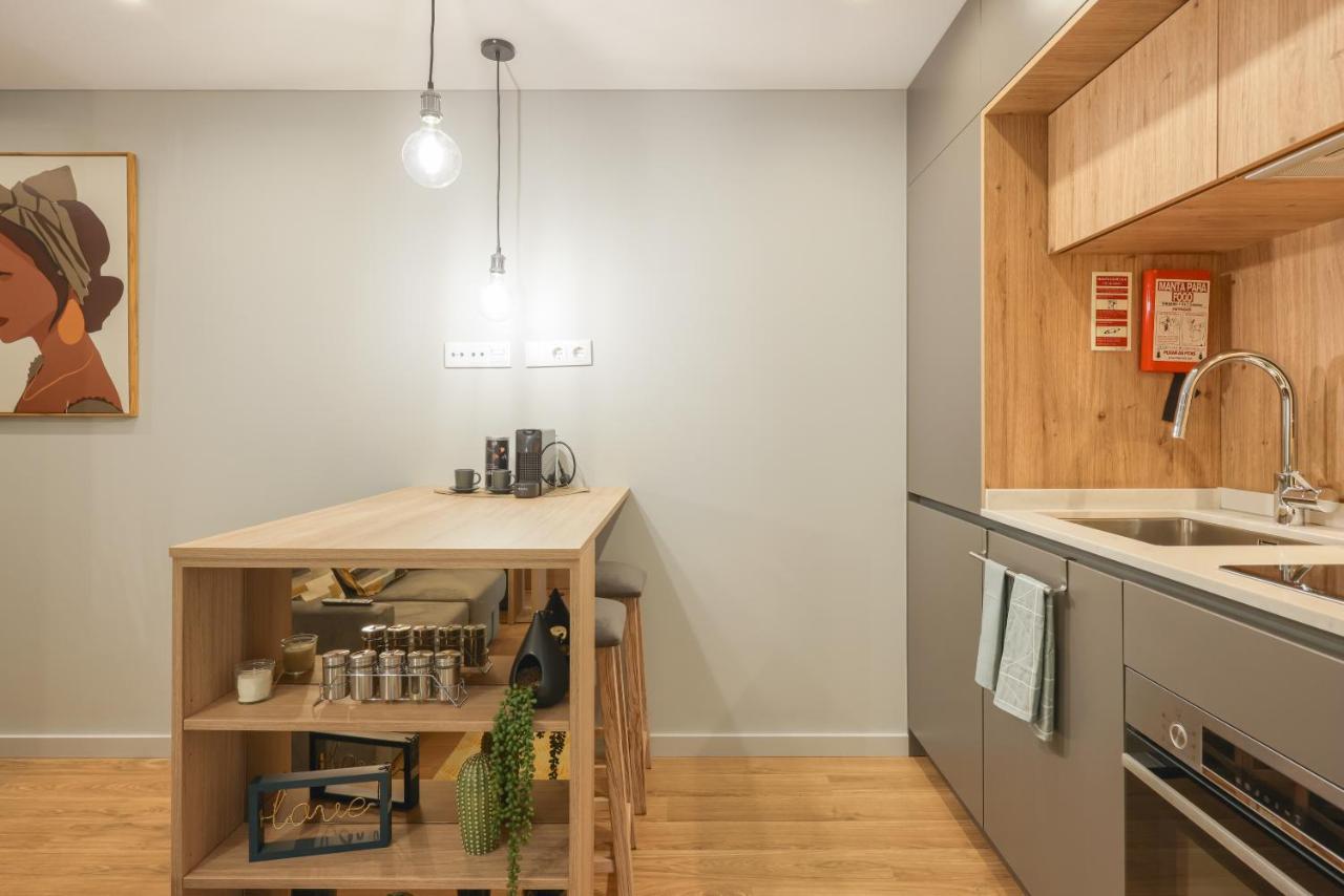 Signature Aveiro City Flat By Home Sweet Home Aveiro Exteriör bild