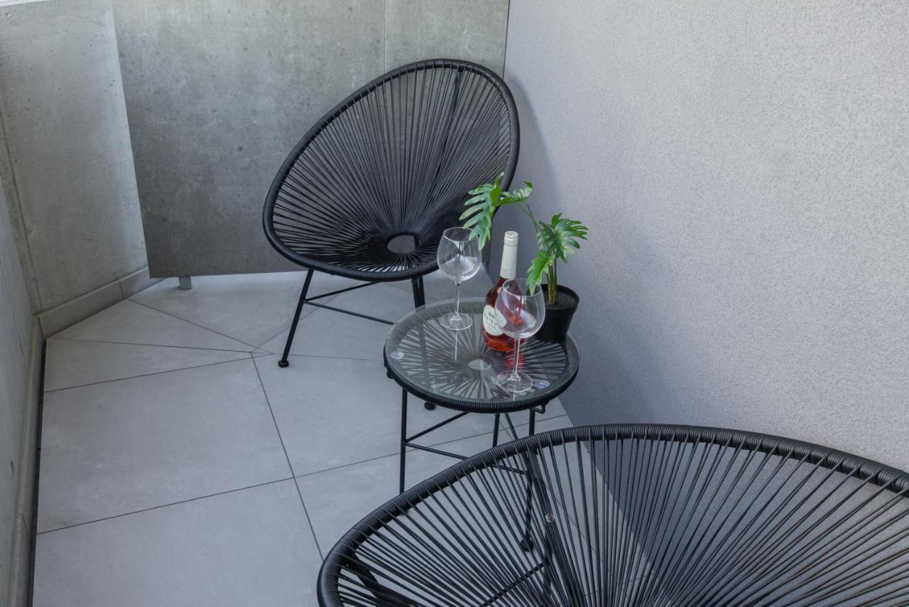 Signature Aveiro City Flat By Home Sweet Home Aveiro Exteriör bild